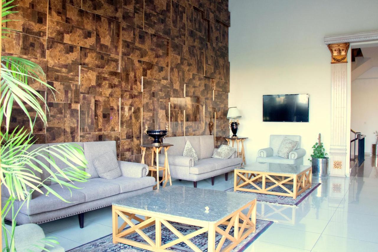 Executive 3 Bedrooms Apartment In Bahria Town Rawalpindi Ngoại thất bức ảnh