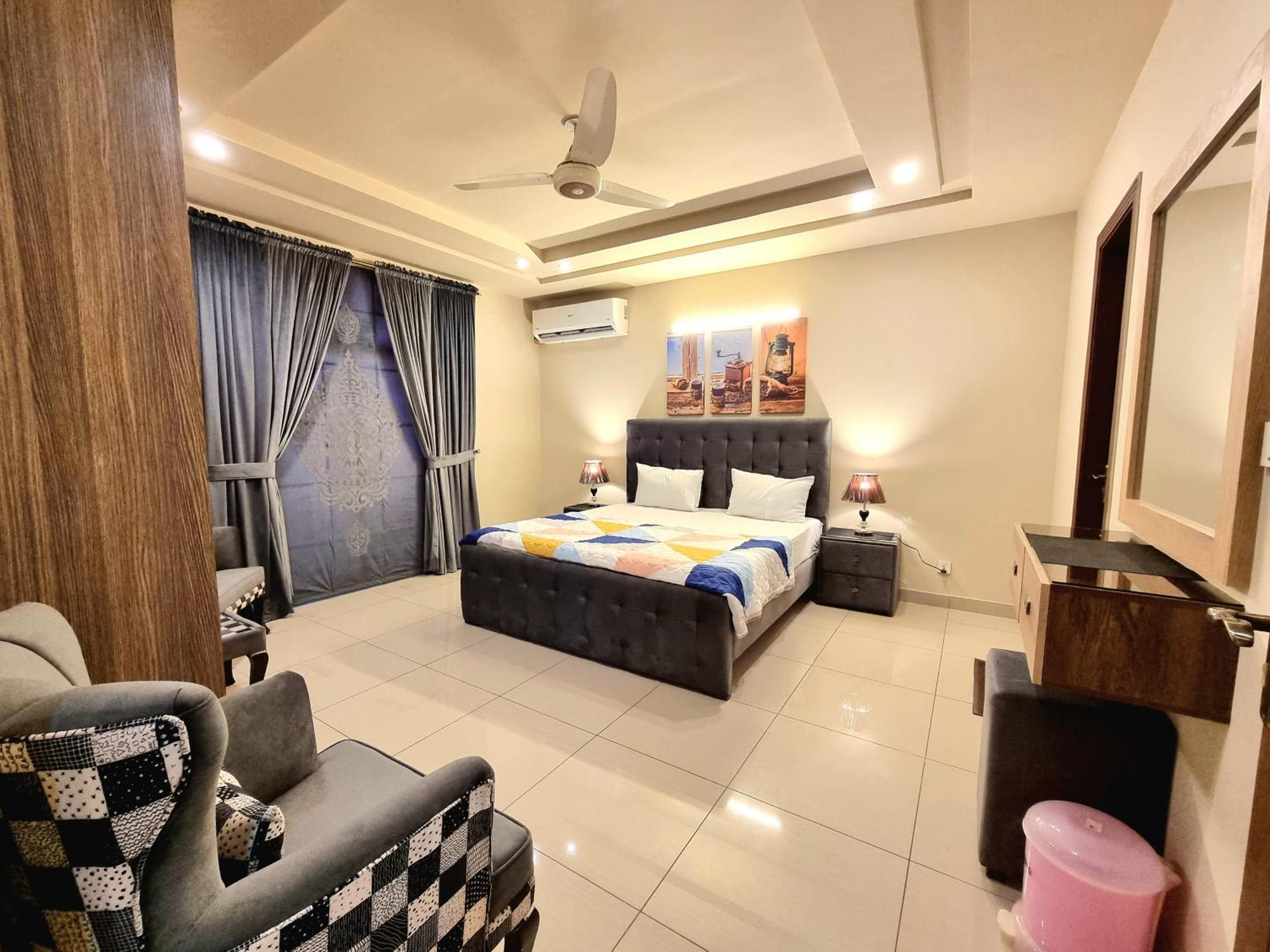 Executive 3 Bedrooms Apartment In Bahria Town Rawalpindi Ngoại thất bức ảnh