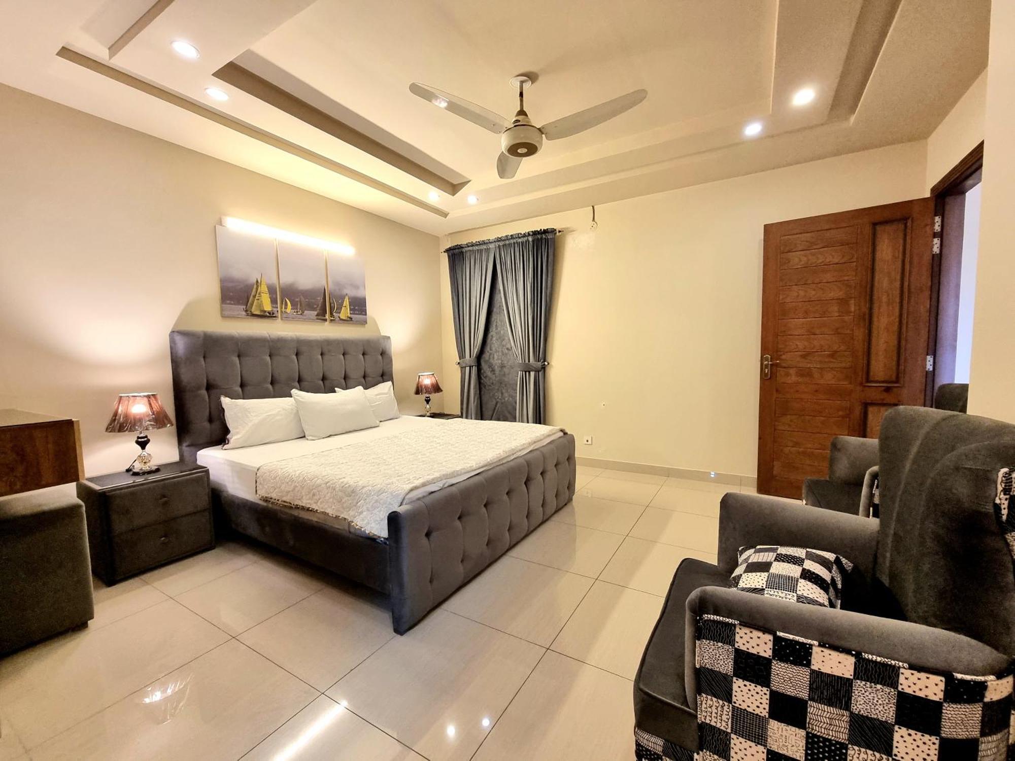 Executive 3 Bedrooms Apartment In Bahria Town Rawalpindi Ngoại thất bức ảnh