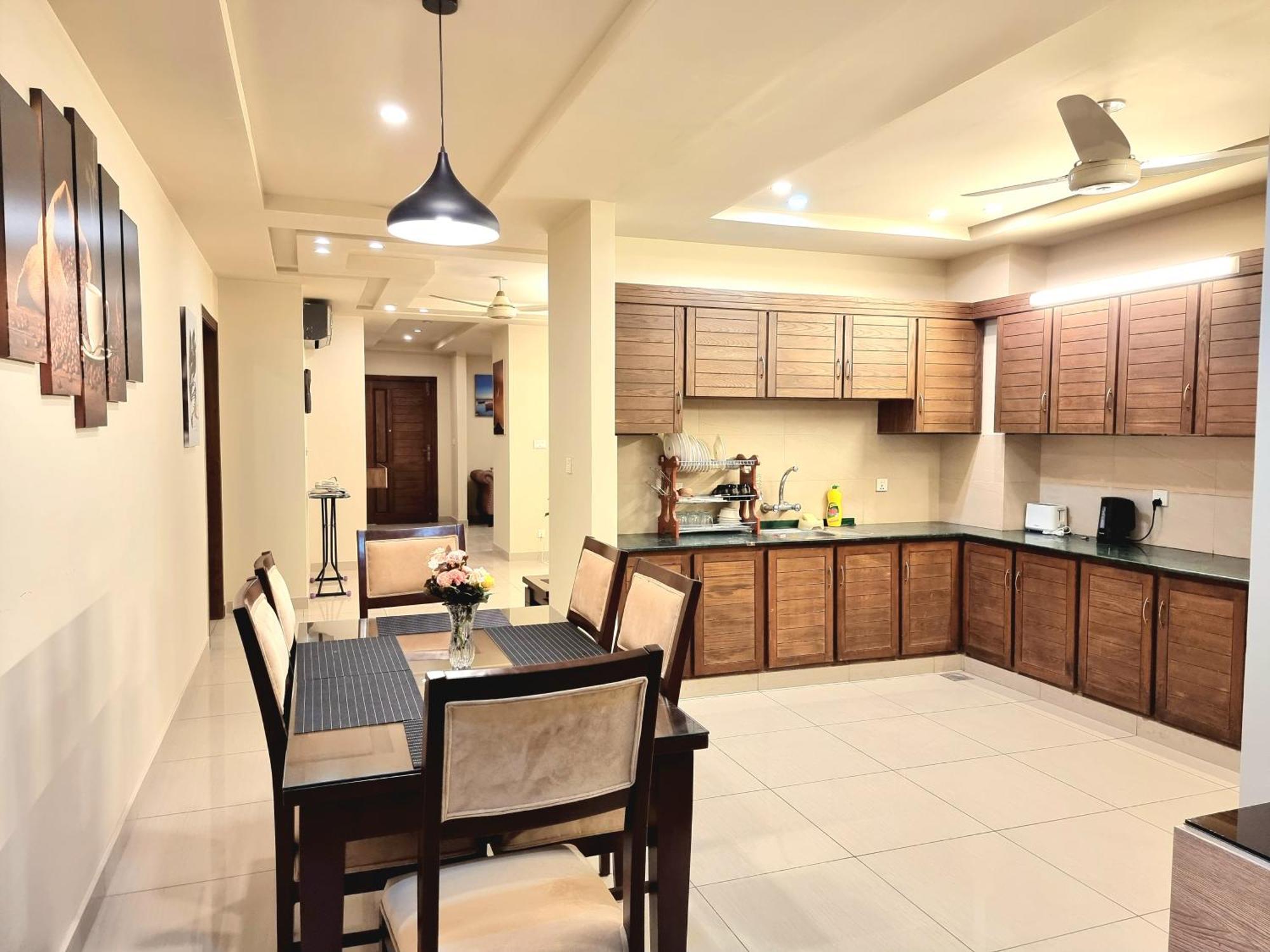 Executive 3 Bedrooms Apartment In Bahria Town Rawalpindi Ngoại thất bức ảnh