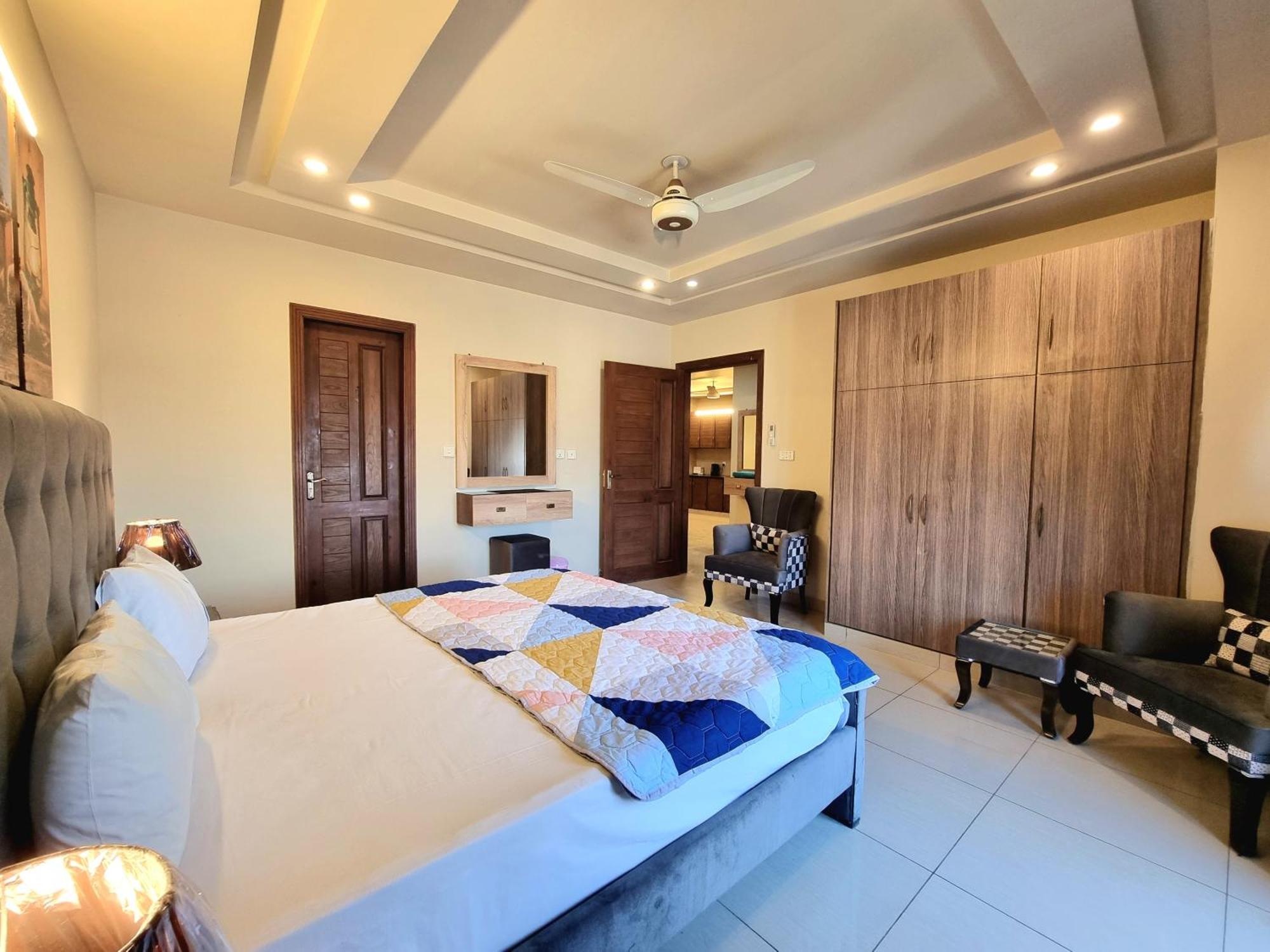 Executive 3 Bedrooms Apartment In Bahria Town Rawalpindi Ngoại thất bức ảnh