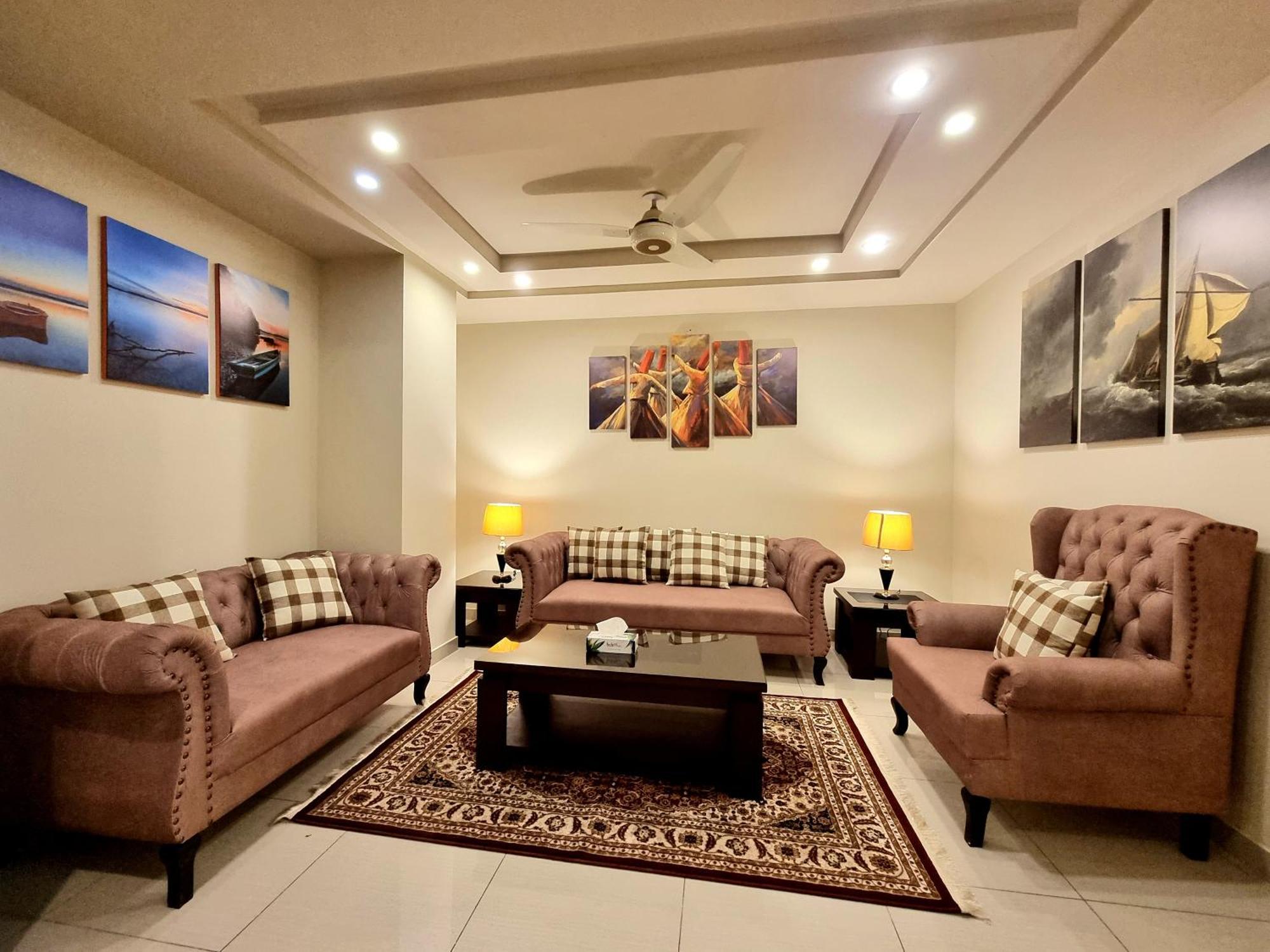 Executive 3 Bedrooms Apartment In Bahria Town Rawalpindi Ngoại thất bức ảnh